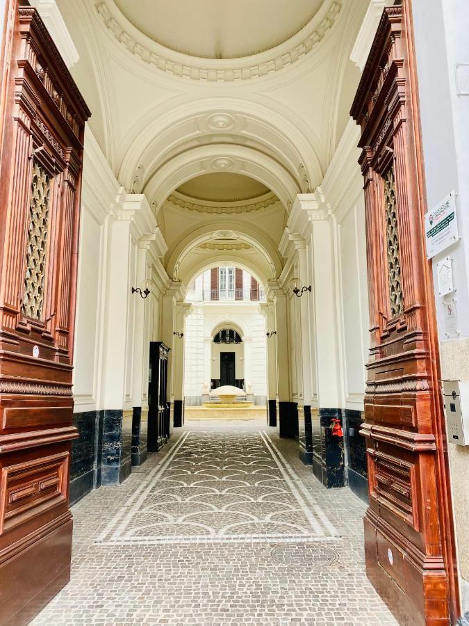 Piazza Amore Napoli Luxury Apartment Nel Cuore Di Napoli Exteriör bild