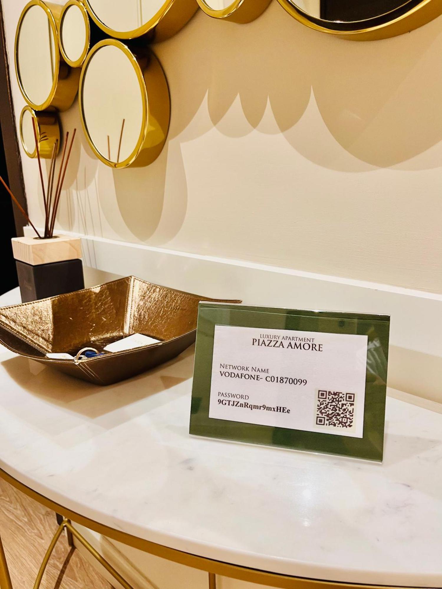 Piazza Amore Napoli Luxury Apartment Nel Cuore Di Napoli Exteriör bild