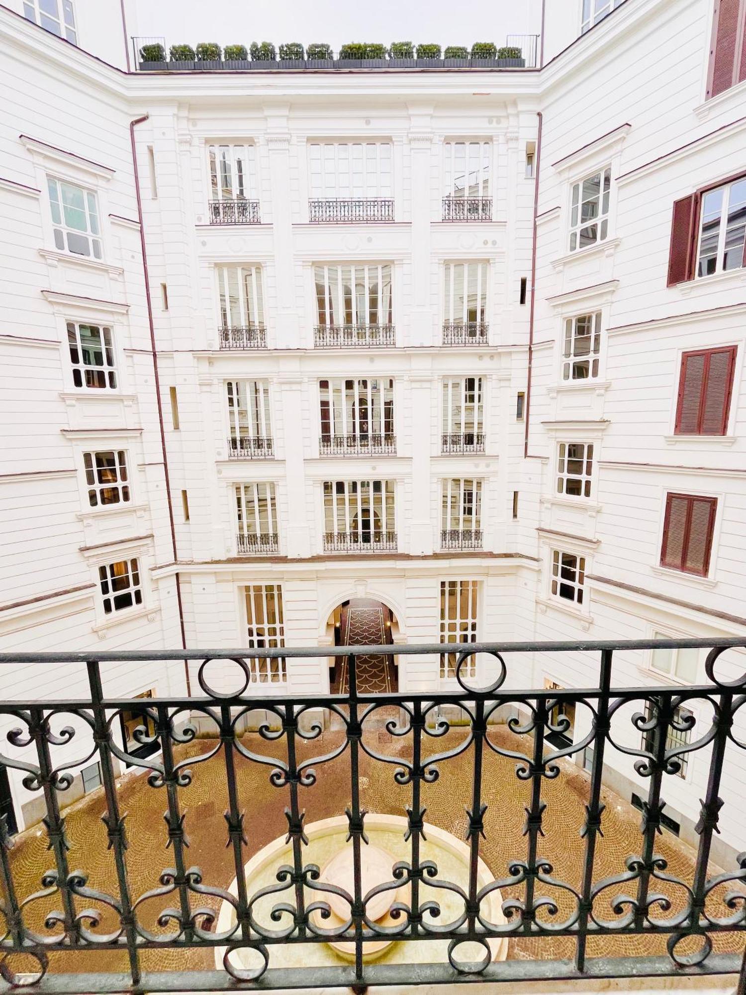 Piazza Amore Napoli Luxury Apartment Nel Cuore Di Napoli Exteriör bild